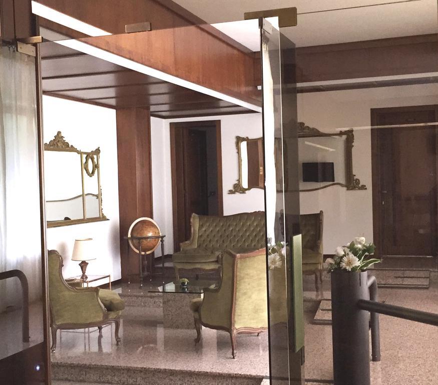 Hotel Pamela Сан Пиетро ин Цазале Екстериор снимка
