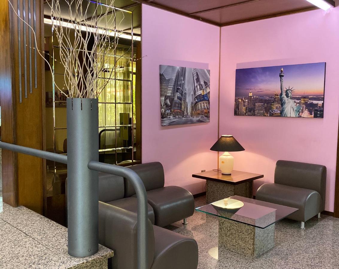 Hotel Pamela Сан Пиетро ин Цазале Екстериор снимка