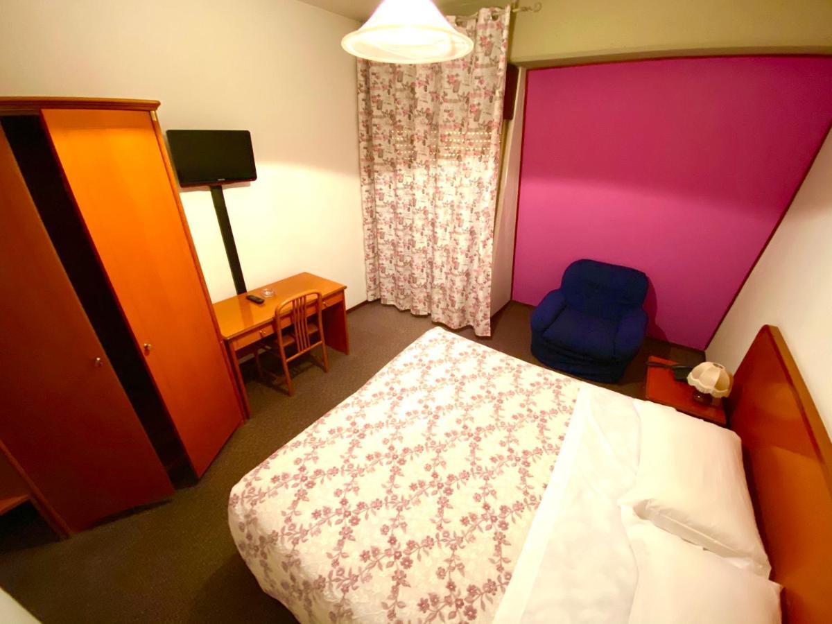 Hotel Pamela Сан Пиетро ин Цазале Екстериор снимка